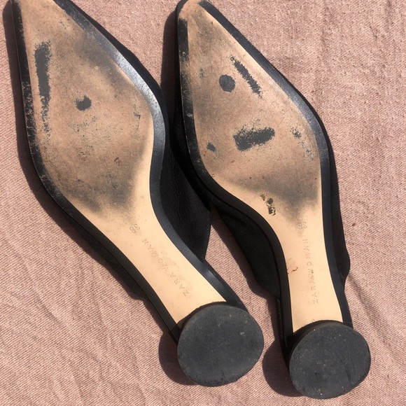 ZARA WOMAN POINTED TOE BLACK MULES - Picture 4 of 5